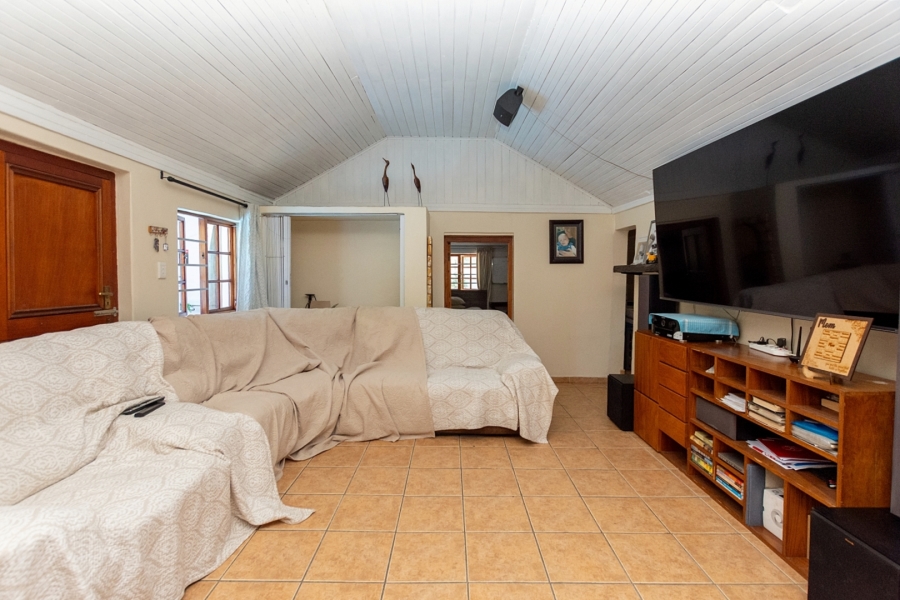 4 Bedroom Property for Sale in Laaiplek Western Cape